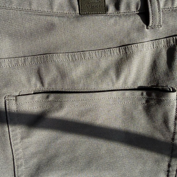Vuori Men’s Pants - Picture 2 of 7